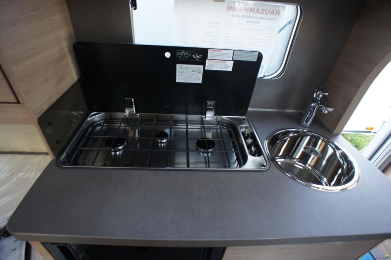 Knaus Südwind 460 EU Black Selection