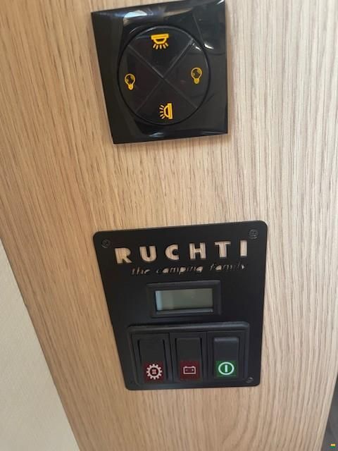 Eriba Exciting 560 Edition Family