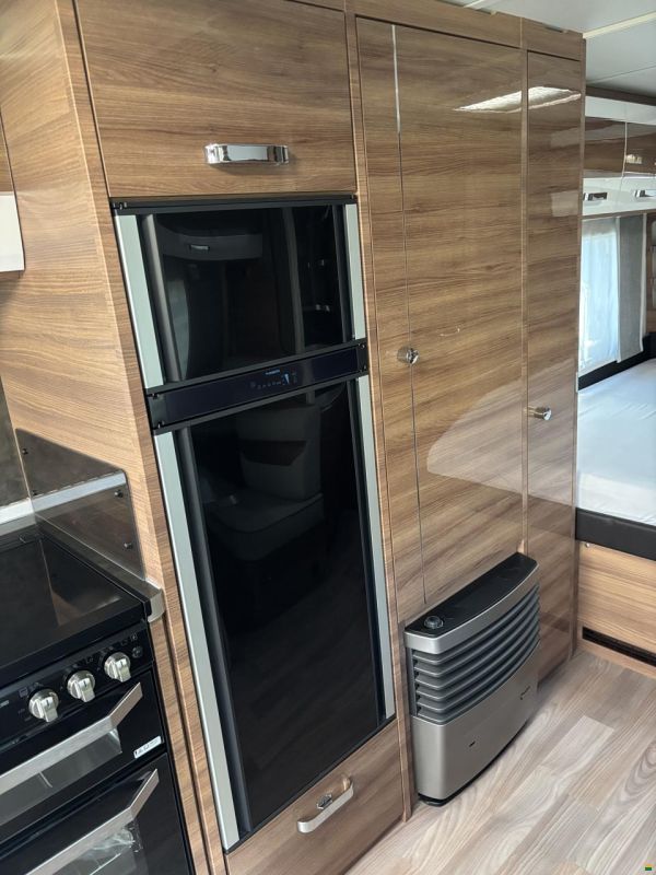 Knaus Tabbert Paris 685 Noir