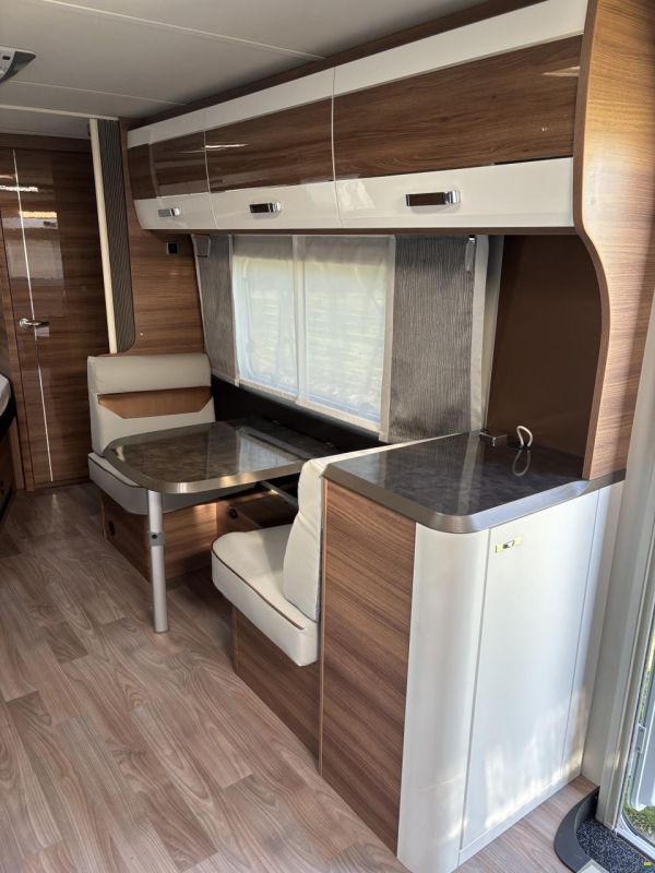 Knaus Tabbert Paris 685 Noir