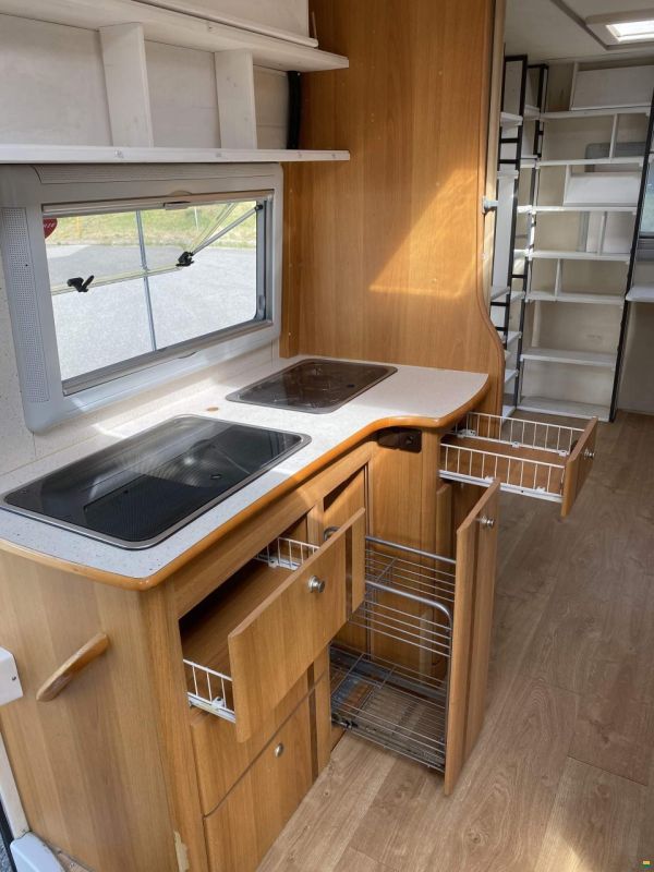 Mercedes Le Voyageur