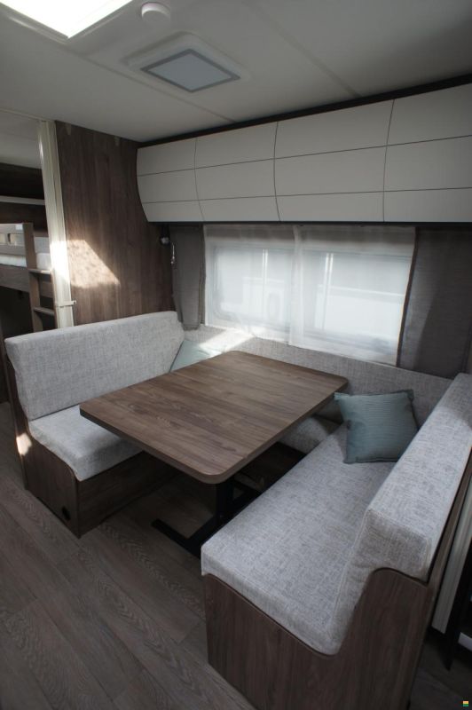 Hobby Excellent Edition 545 KMF