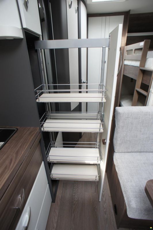 Hobby Excellent Edition 545 KMF