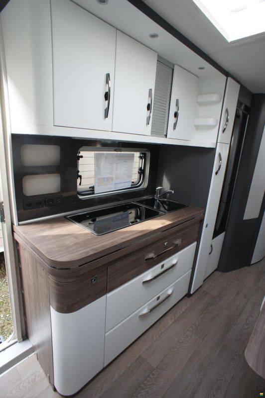 Hobby Excellent Edition 545 KMF