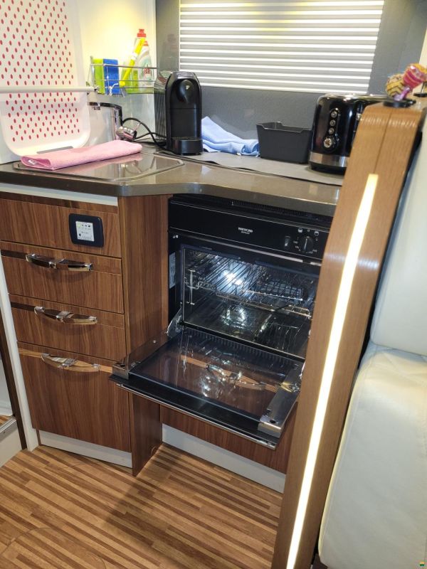 Adria Sonic Supreme I 710