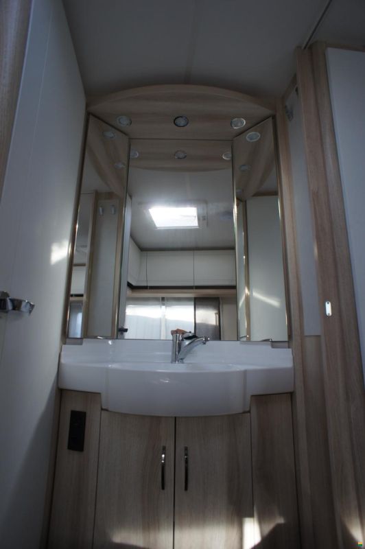 Hobby de Luxe 400 SFe