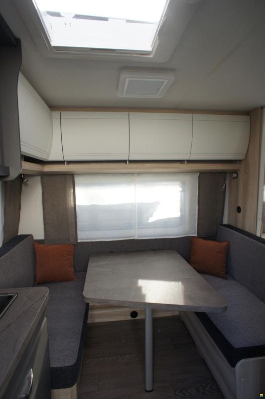 Hobby de Luxe 400 SFe