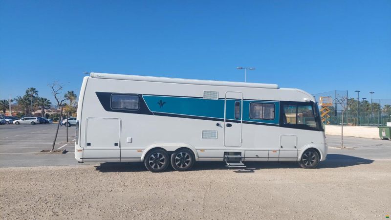 Niesmann-Bischoff ARTO 88 EK