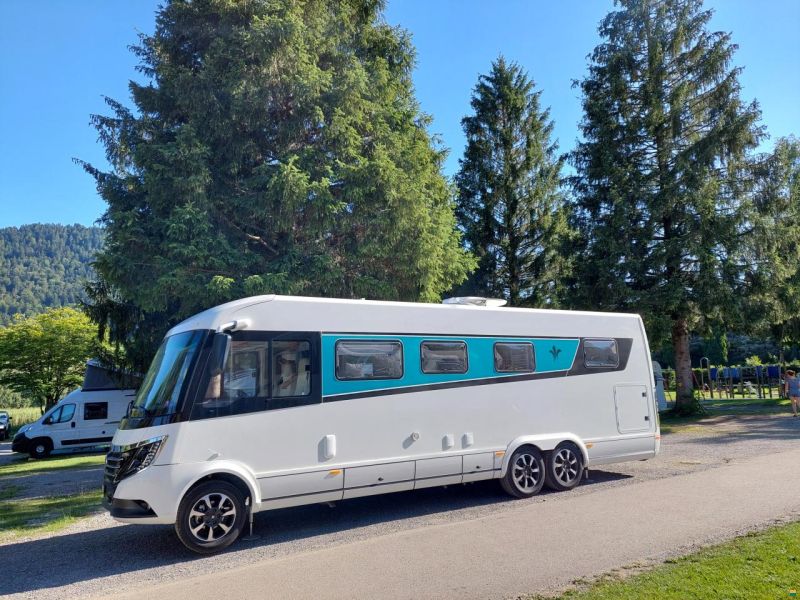 Niesmann-Bischoff ARTO 88 EK