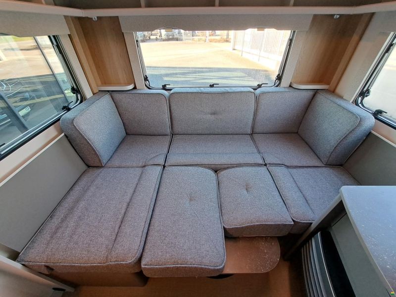 Bürstner Averso 485 TS B66