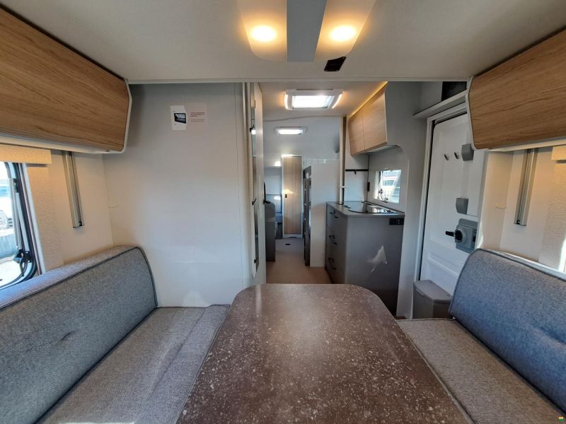 Bürstner Averso Plus 510 TK B66