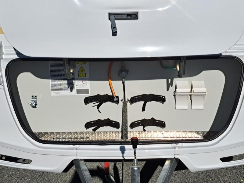 Bürstner Averso Plus 510 TK B66