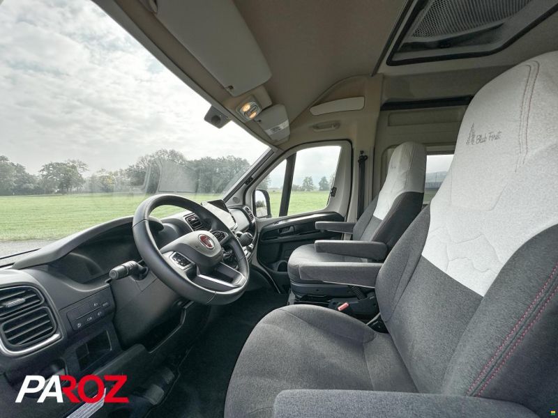 Bürstner Campeo C 600 Black Forest