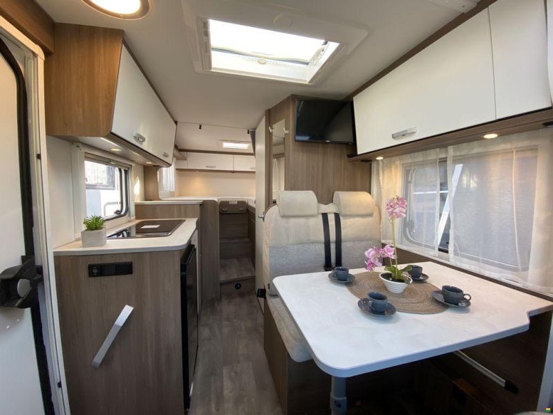 Carado V337 Pro+ Citroen Jumper 140PS Automat