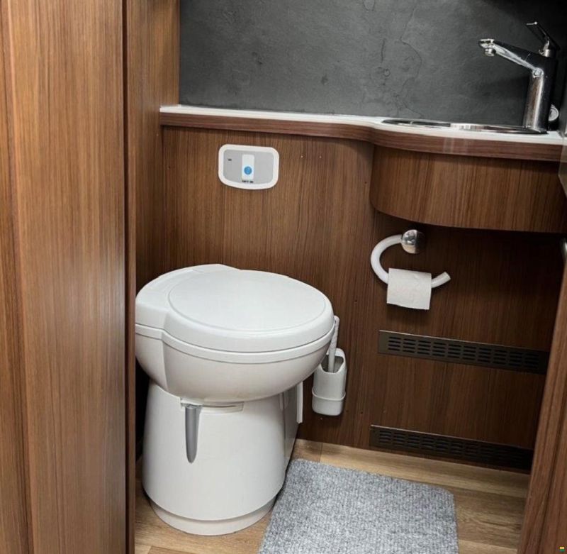 Niesmann-Bischoff Arto 76 LE