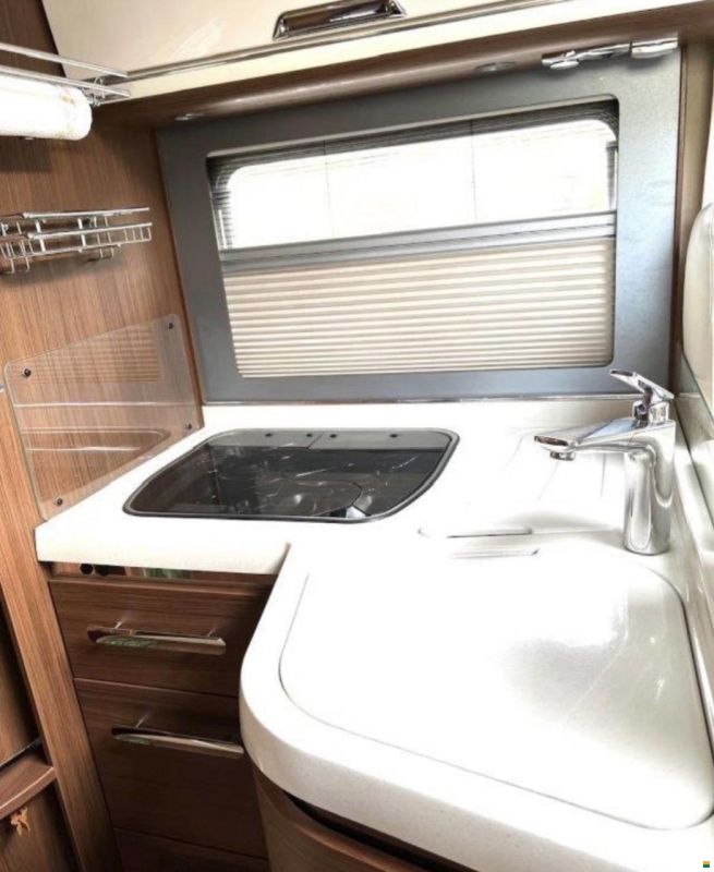 Niesmann-Bischoff Arto 76 LE