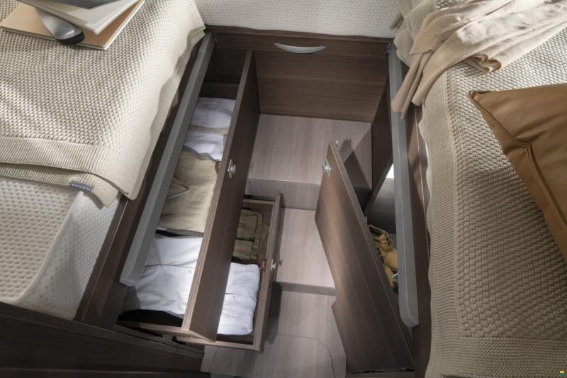 Adria MB MATRIX SUPREME 670 SL