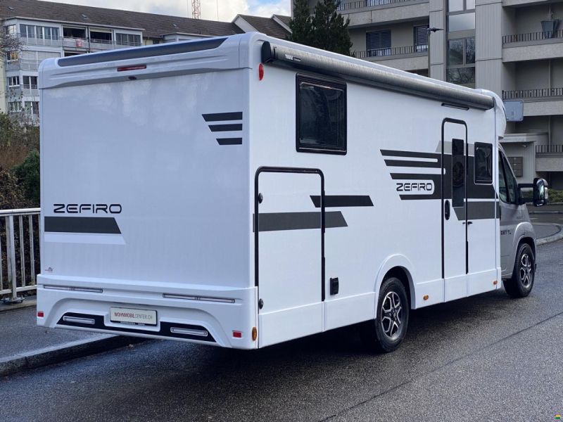 Roller Team Zefiro 287 TL, Fiat 2.2MJ 140PS Automat