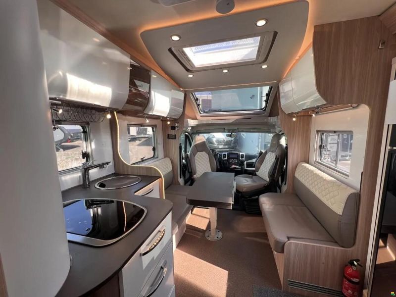 Bürstner IXEO T 736