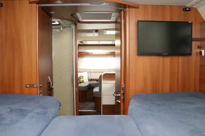 Carthago Liner for two 53