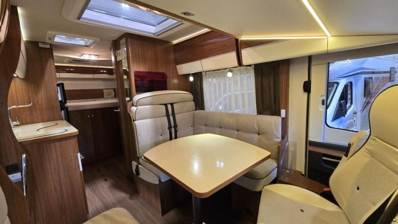 Eura Mobil "Integra Line" IL 690HB