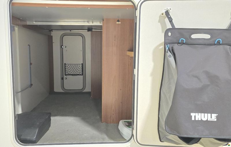 Eura Mobil "Integra Line" IL 690HB