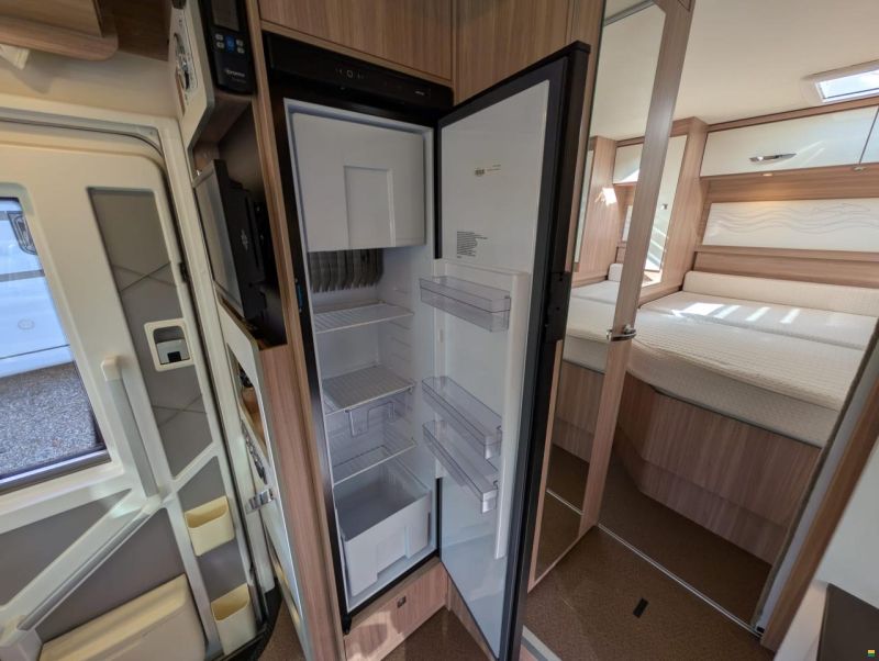 Bürstner Delfin T732