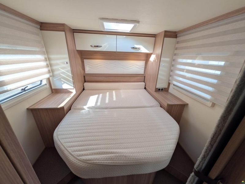 Bürstner Delfin T732