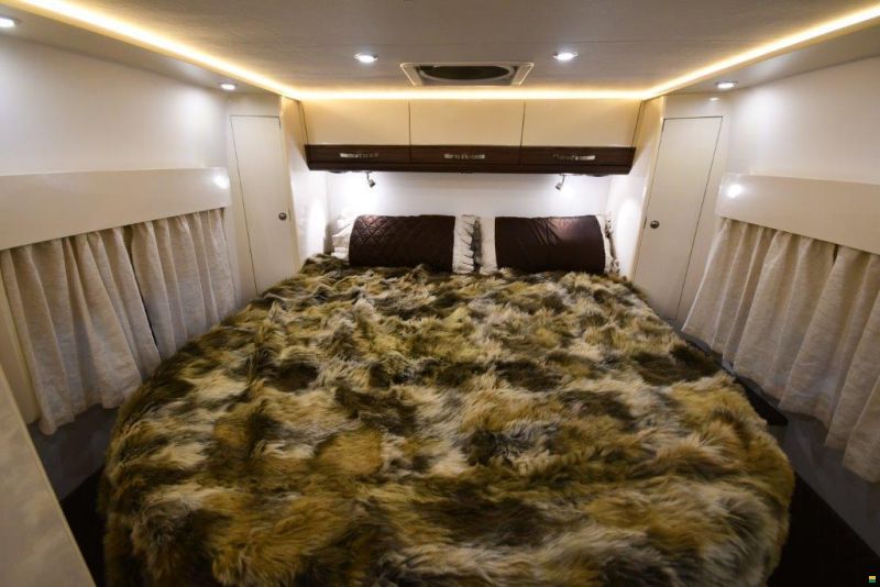 Mercedes Benz Sprinter 6x6