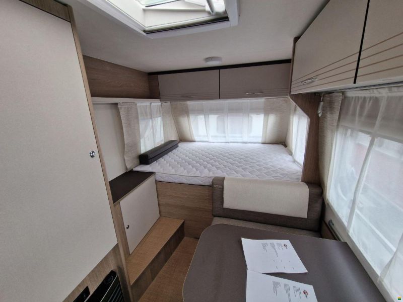 Bürstner Premio Life 425 TS