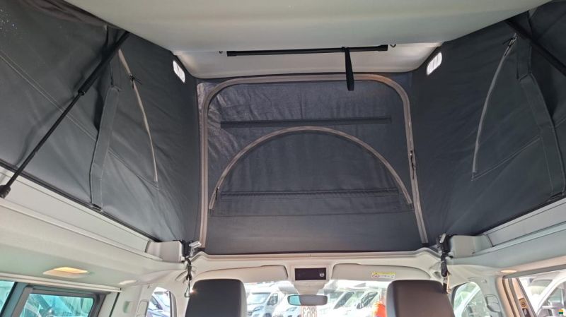 Volkswagen T6.1 California Beach 4M