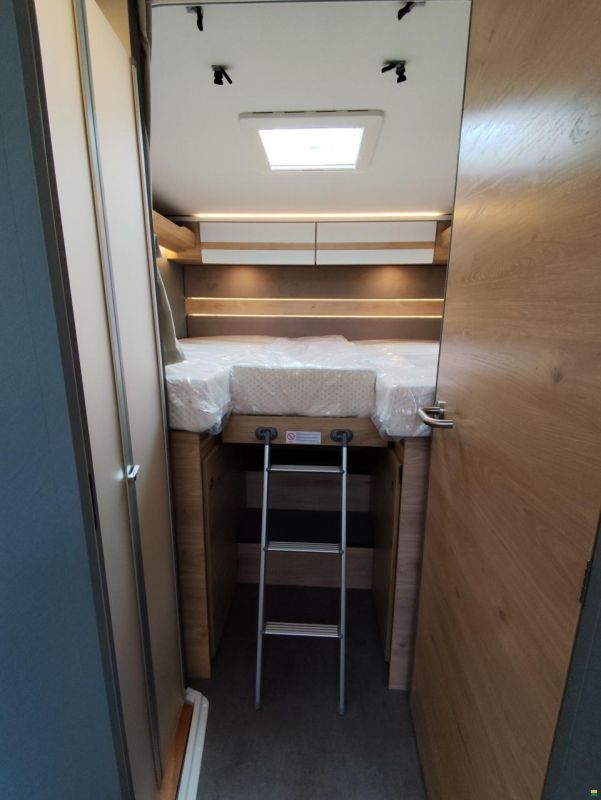 Dethleffs Just Camp Active T 7052 EBL