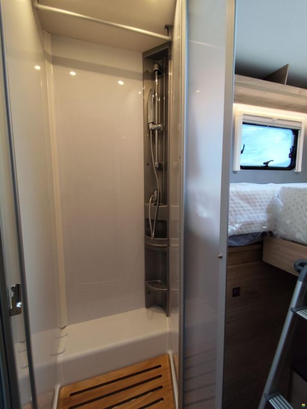 Dethleffs Just Camp Active T 7052 EBL