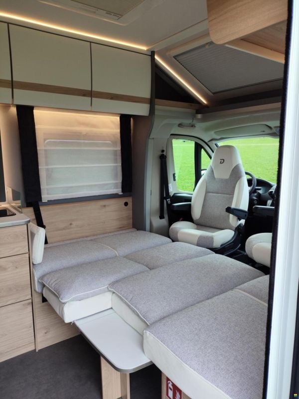 Dethleffs Just Camp Active T 7052 EBL