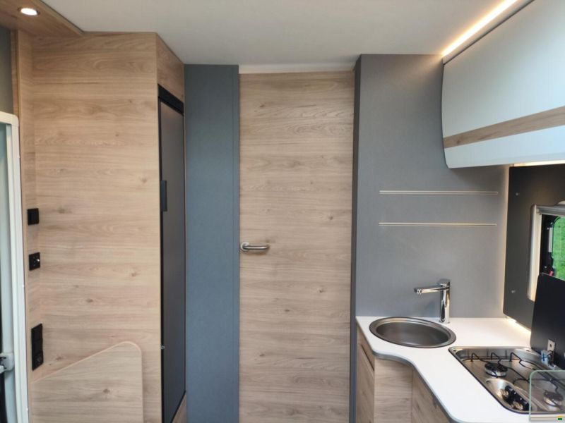 Dethleffs Just Camp Active T 7052 EBL