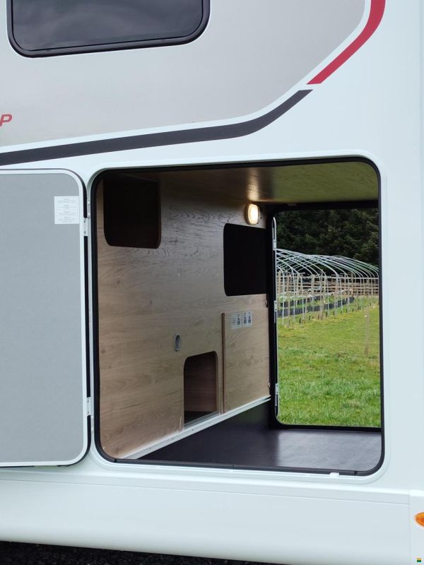 Dethleffs Just Camp Active T 7052 EBL