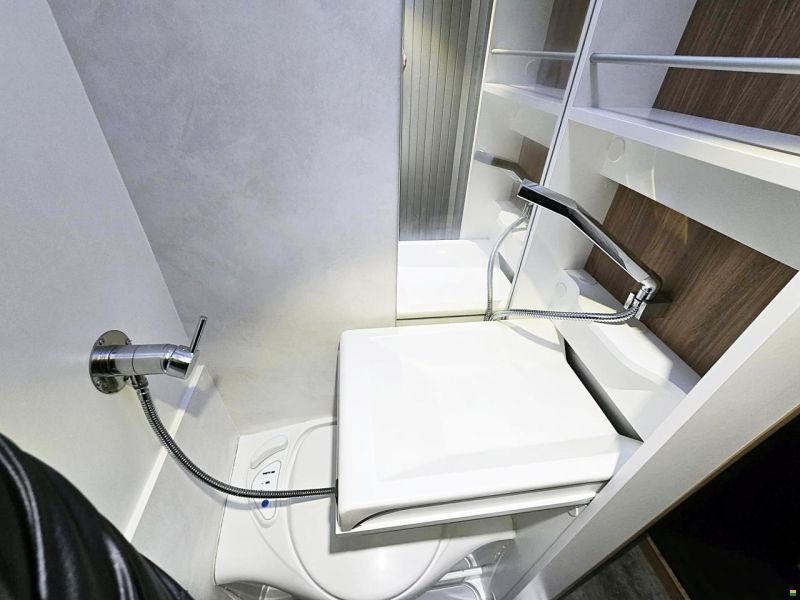 Pilote V540 G 2.2 AUTOMAT MJ 140