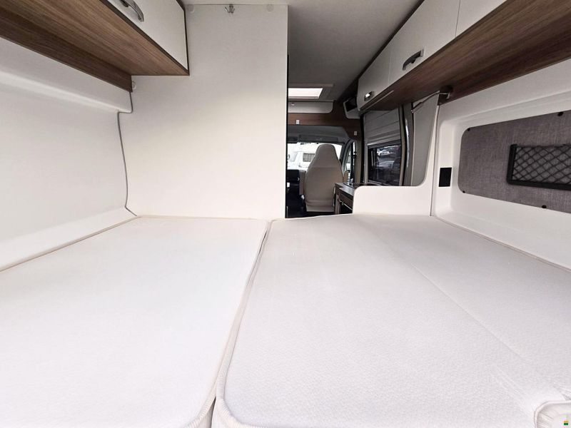 Pilote V540 G 2.2 AUTOMAT MJ 140