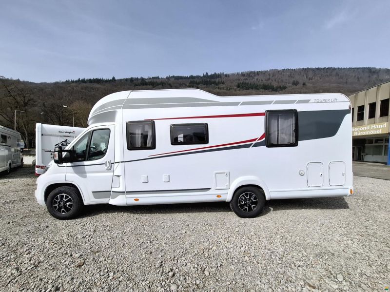 LMC Tourer H720 lift