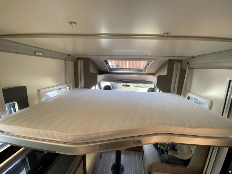 Roller Team Zefiro 287TL, Fiat 2.2MJ 180PS Automat