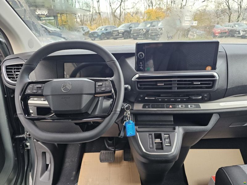 Pössl Campster 180 PS EAT8