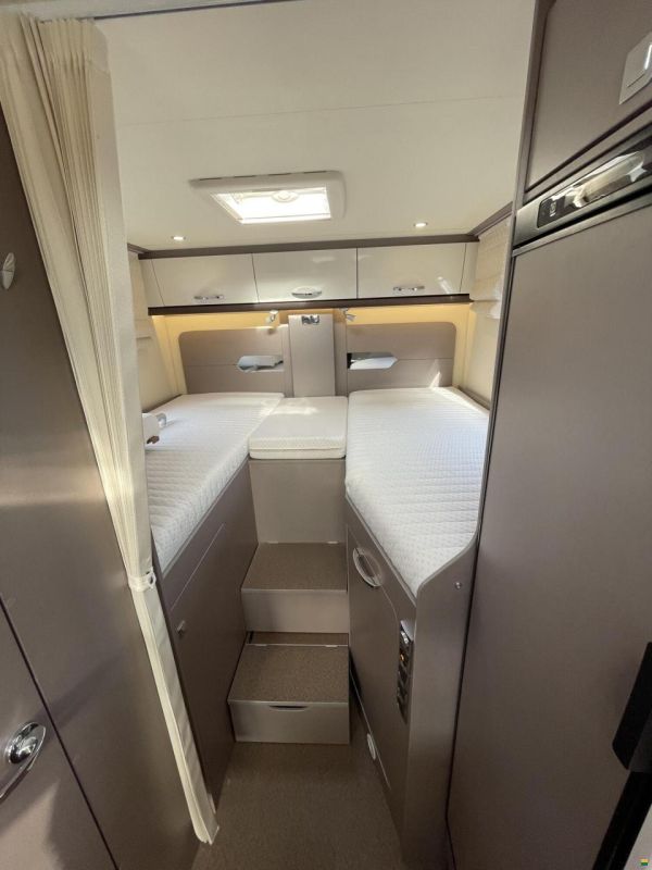 Bürstner Limited T 690 G