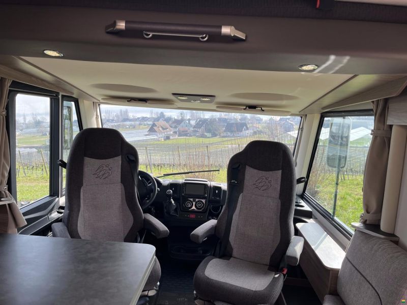 Knaus L!VEI650MEGM20