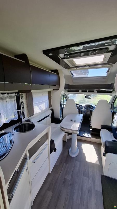 Ford Chausson Welcome 738XLB