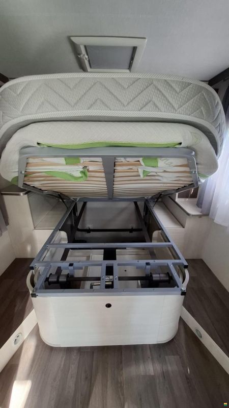 Ford Chausson Welcome 738XLB