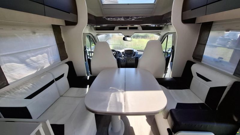 Ford Chausson Welcome 738XLB