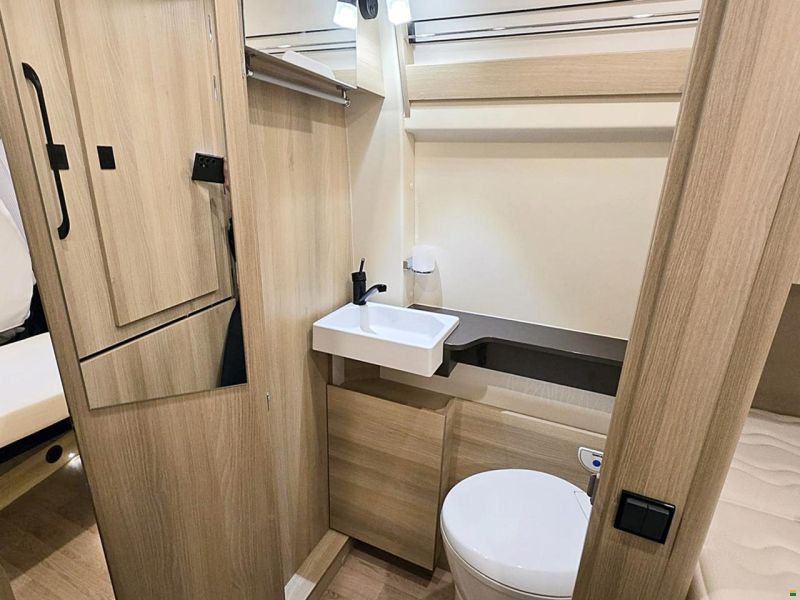 Dreamer D55+ SELECT 2.2 9G-AUTOMAT MJ140