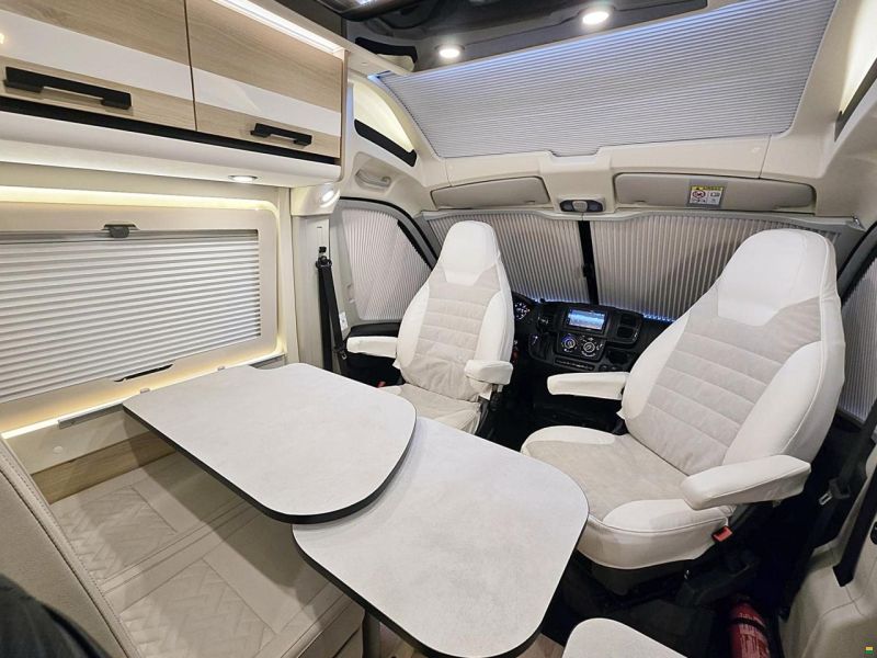 Dreamer D55+ SELECT 2.2 9G-AUTOMAT MJ140