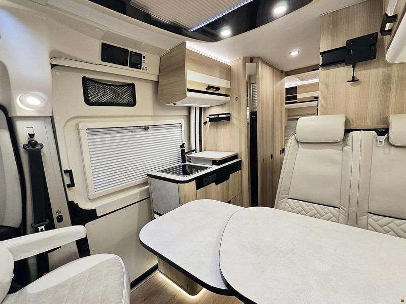 Dreamer D55+ SELECT 2.2 9G-AUTOMAT MJ140