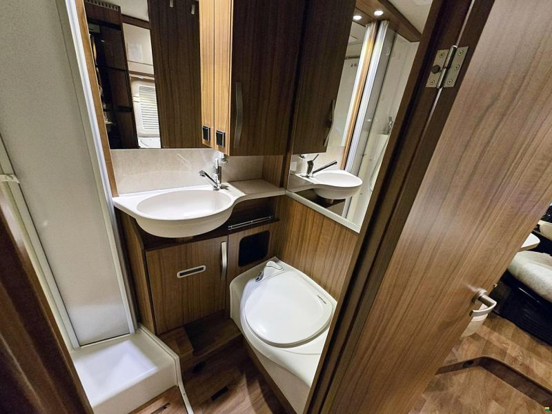 Hymer EXIS-T EX 588 EXPERIENCE AUTOMAT 2.3 150